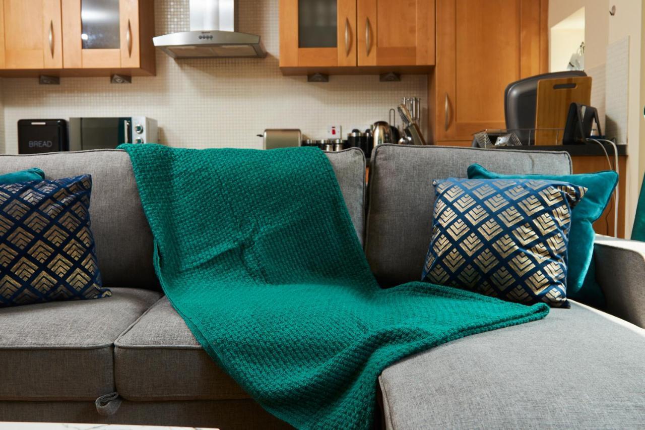 Exquisite Cambridge Abode - Sleeps 6 - Parking Lägenhet Exteriör bild