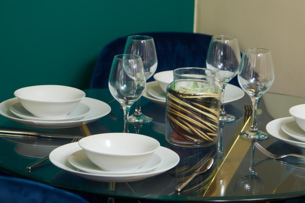 Exquisite Cambridge Abode - Sleeps 6 - Parking Lägenhet Exteriör bild