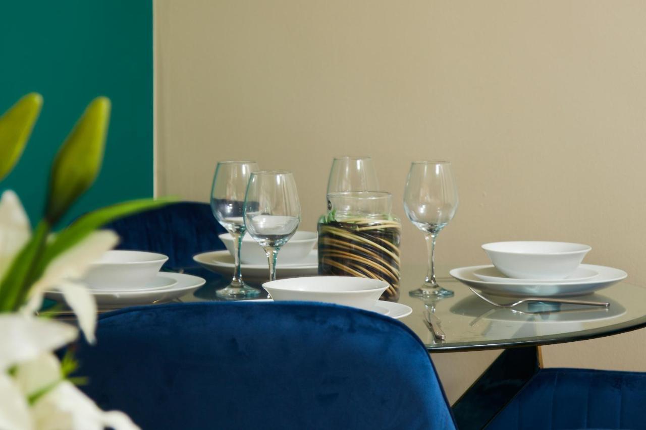 Exquisite Cambridge Abode - Sleeps 6 - Parking Lägenhet Exteriör bild